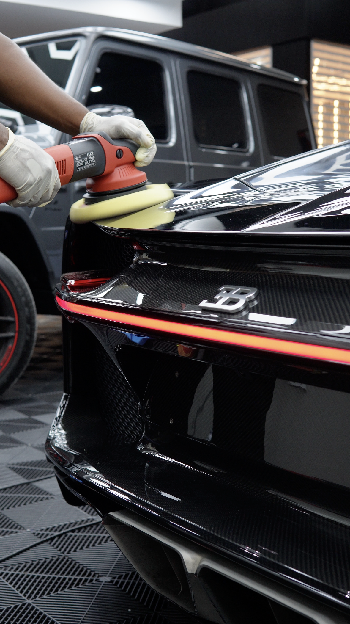 DETAILING